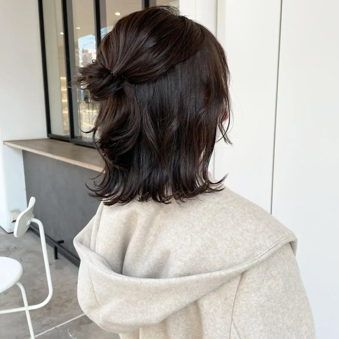 セミロング お団子ヘア ボブ 外ハネヘア 岩田菜央 《武蔵小杉》のヘアスタイル