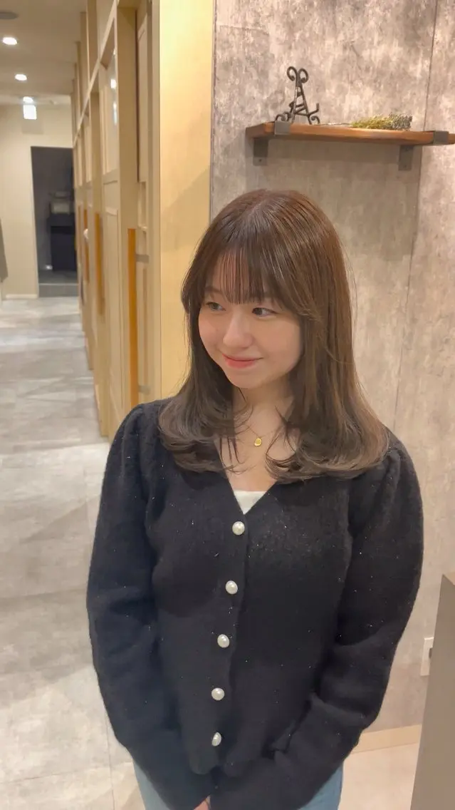 セミロング カラー カット ヘアカラー レイヤーカット ✂︎玲旺のヘアスタイル