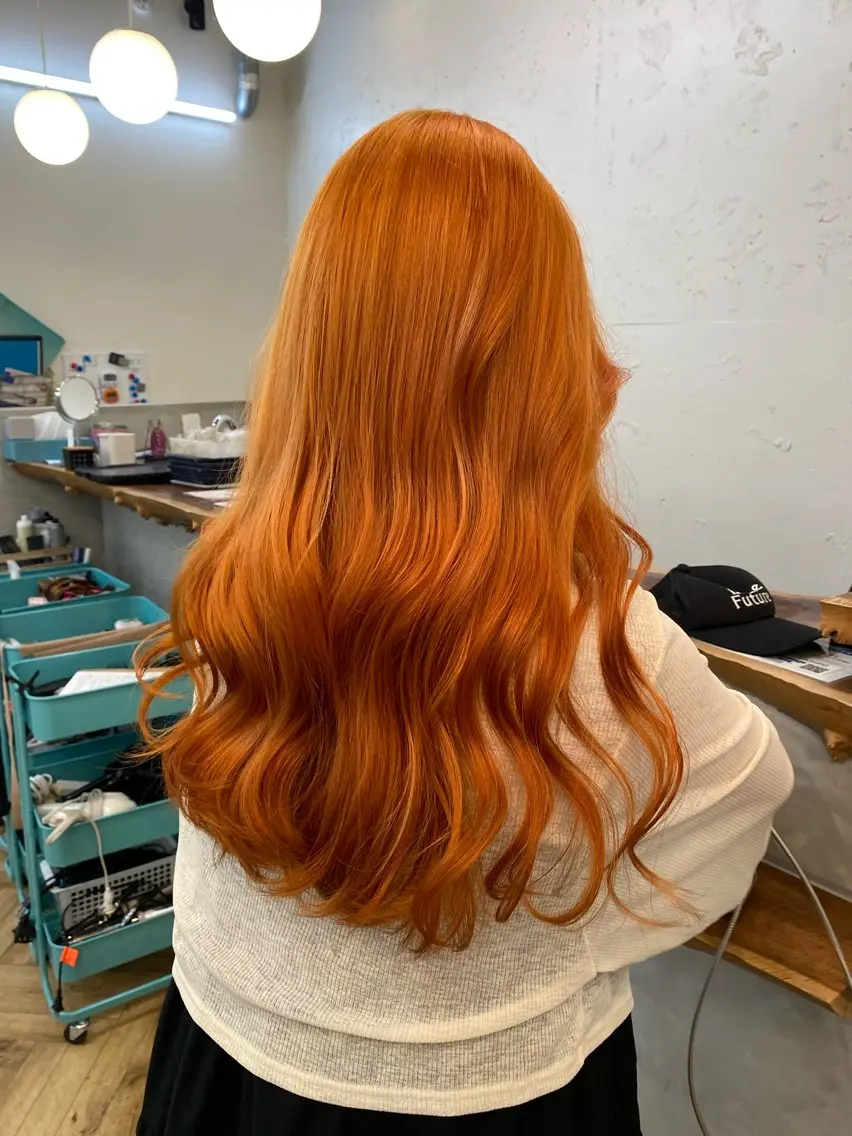 ロング カラー ヘアアレンジ ブリーチ ハイトーンカラー 似合わせヘア 💇🏻‍♀/マリアのヘアスタイル