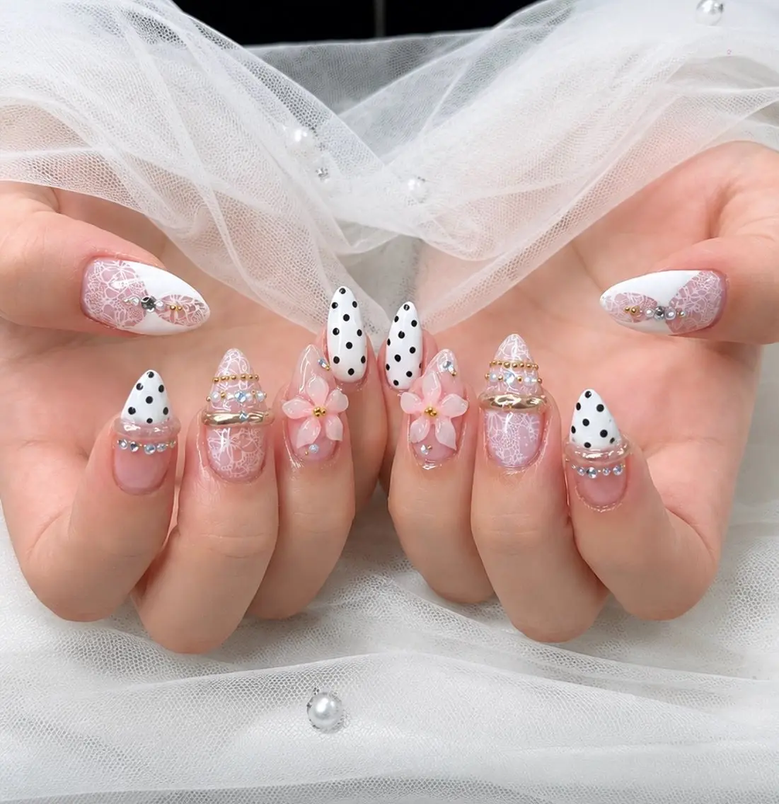 ネイル ハンドネイル R Nailのネイルデザイン