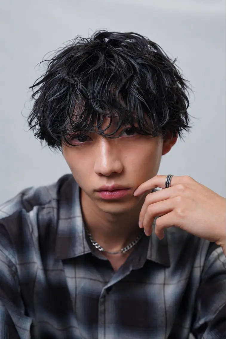 ショート カット パーマ 角戸 嵐のヘアスタイル