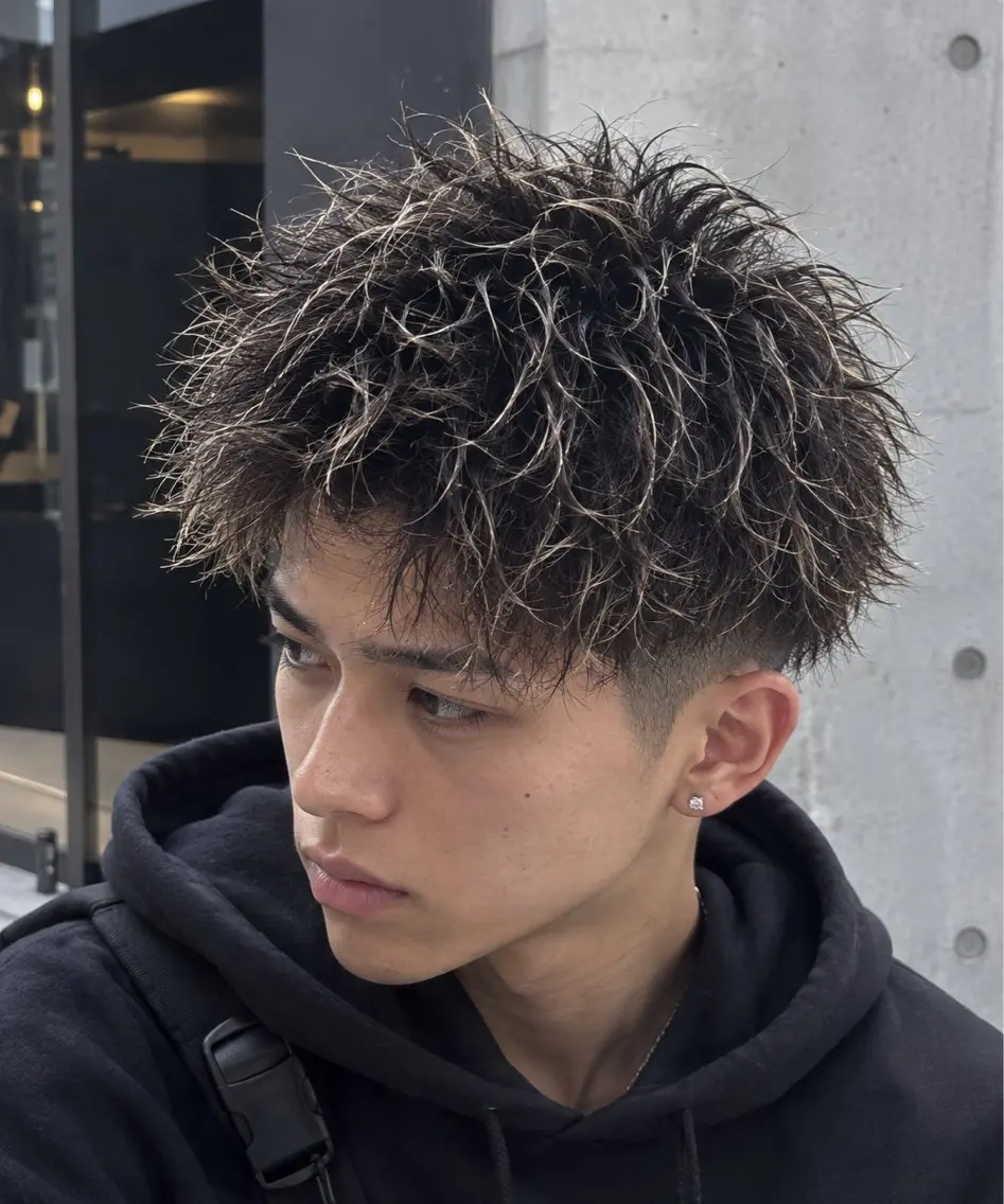 ショート カット ヘアカラー パーマ 奈良の艶髪ストレート 職人/藤田和輝のヘアスタイル
