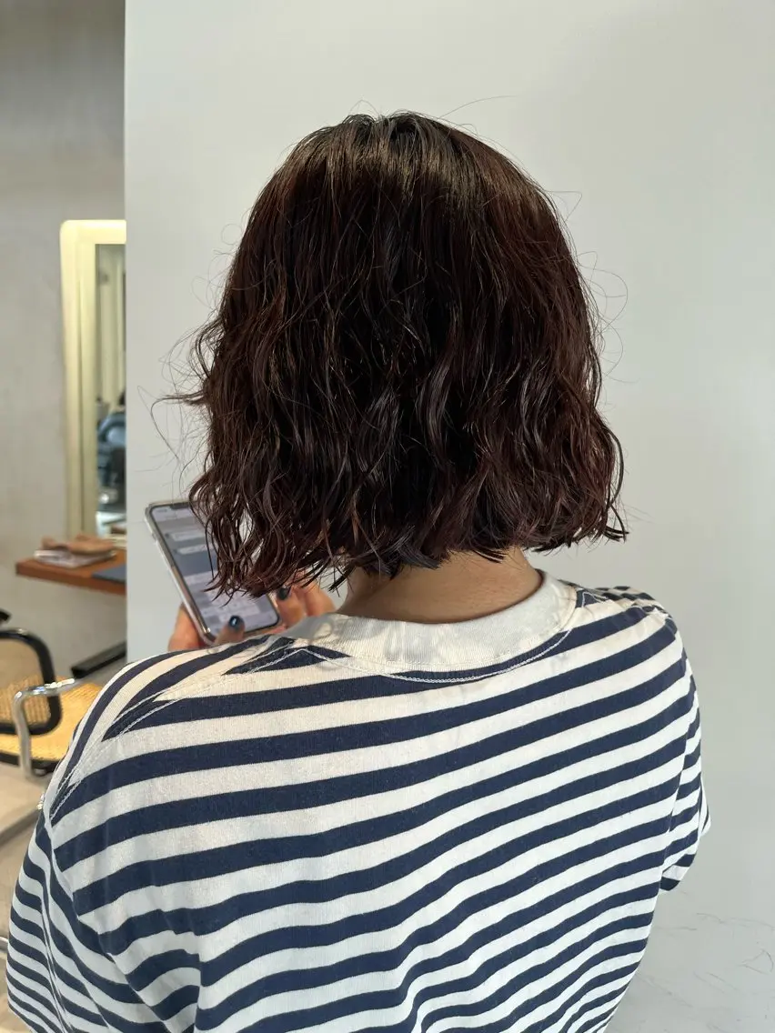 ショート パーマ ボブ プードルパーマ 林 美優のヘアスタイル