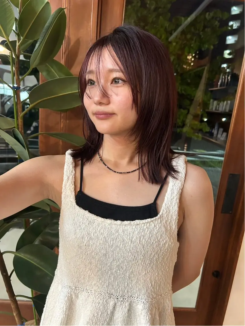 ミディアム ボブ くびれヘア レイヤーカット ムナカタ アカリのヘアスタイル