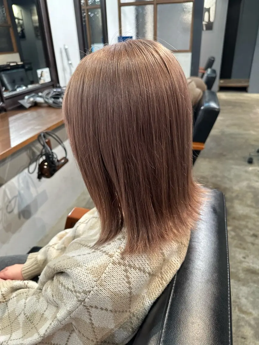 ☁️平日限定☁️1ブリーチオンカラー🤍ケアブリーチ込み💎ロング料金無し、シャンプーブロー付き◎の写真