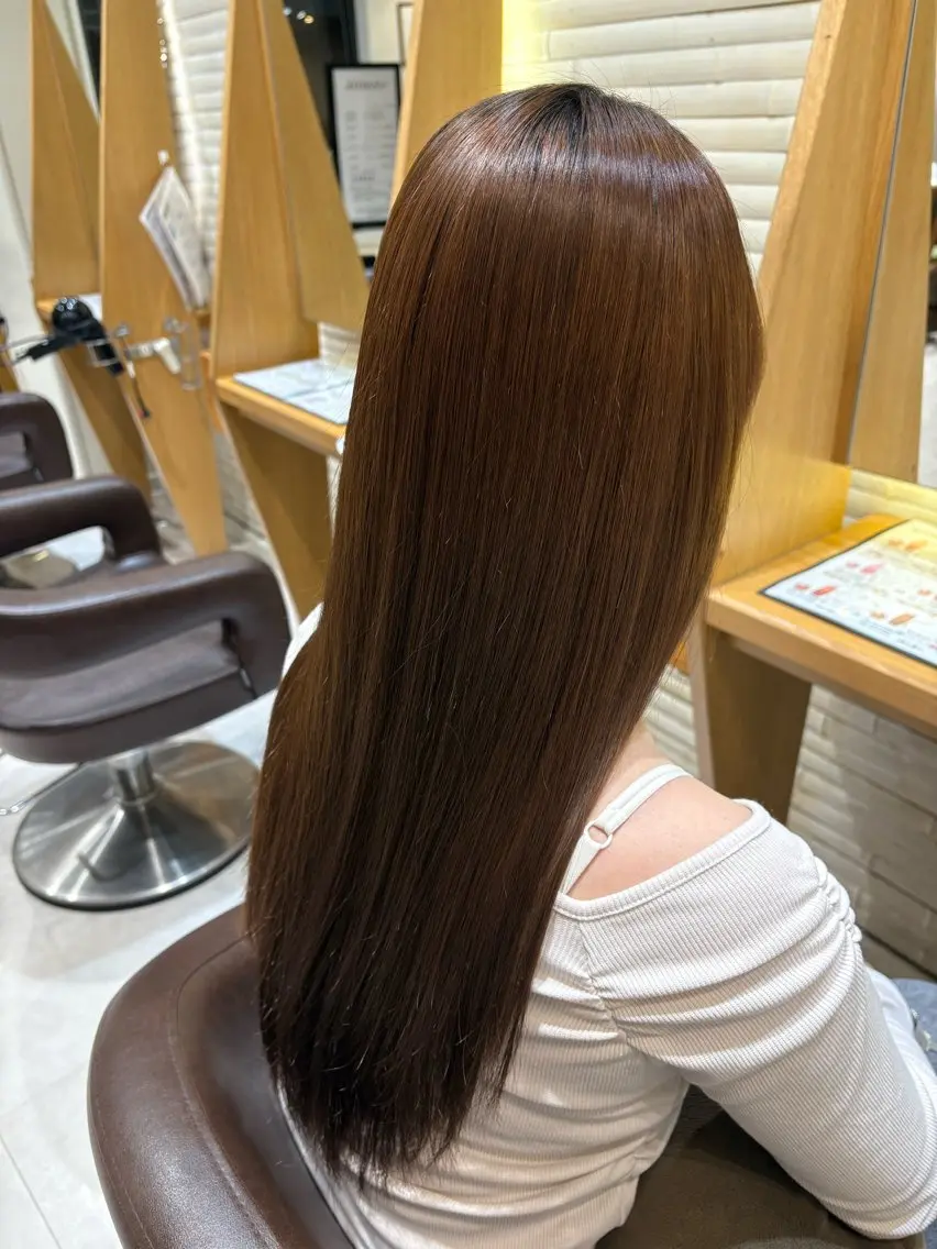 【うねりや癖をなおしたい方におすすめ🍀】カット＋ベーシックストレートパーマの写真