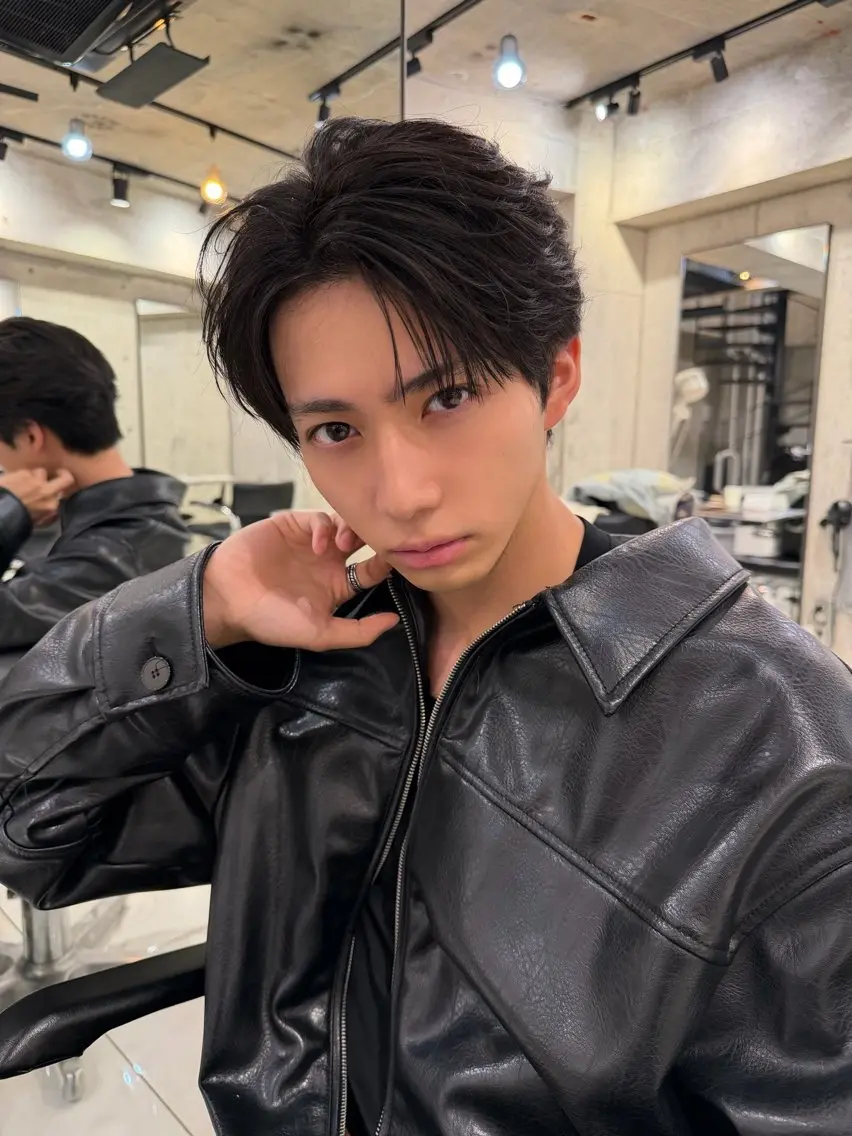 ショート メンズ センターパート メンズパーマ 渋谷SIGN / tatutoのヘアスタイル