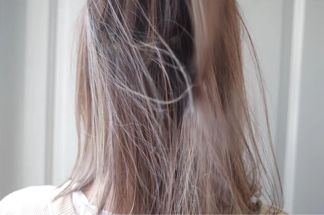 ミディアム カラー ヘアカラー suvvy hairsalonのヘアスタイル