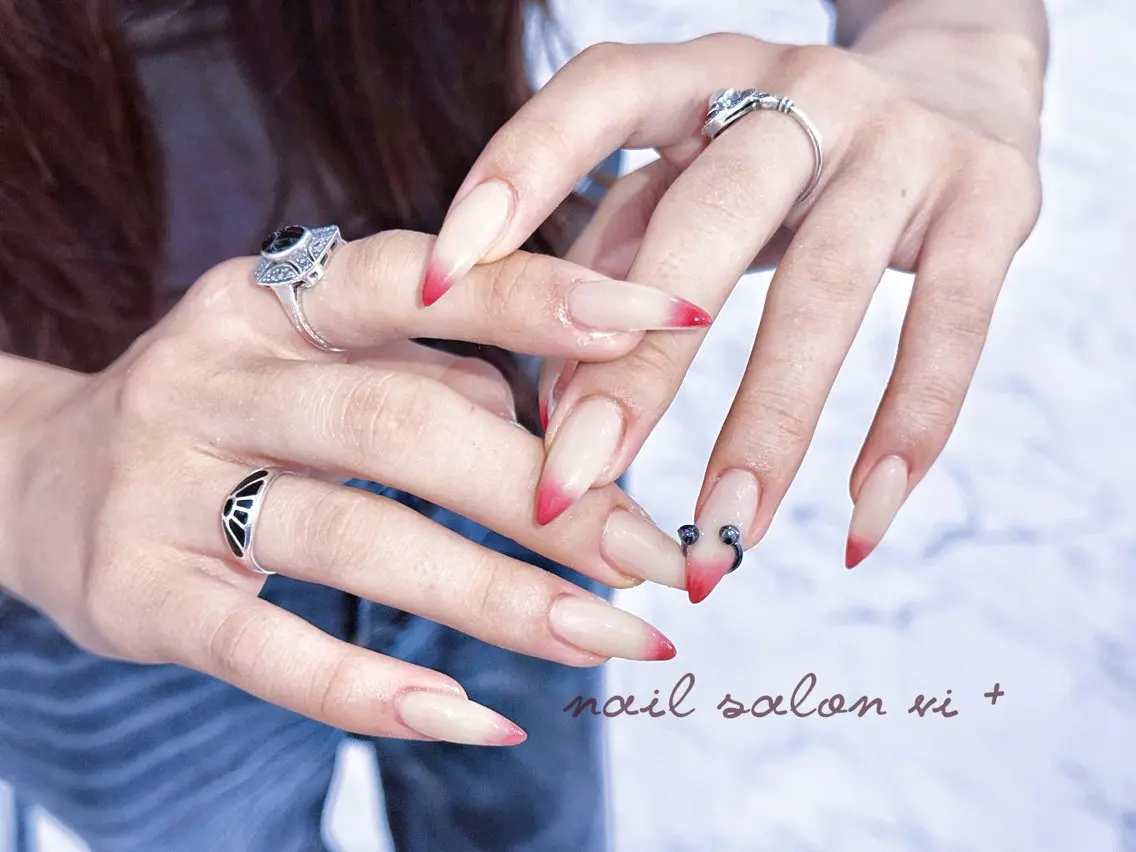 ネイル ハンドネイル ✨Nailsalon Vi+✨のネイルデザイン
