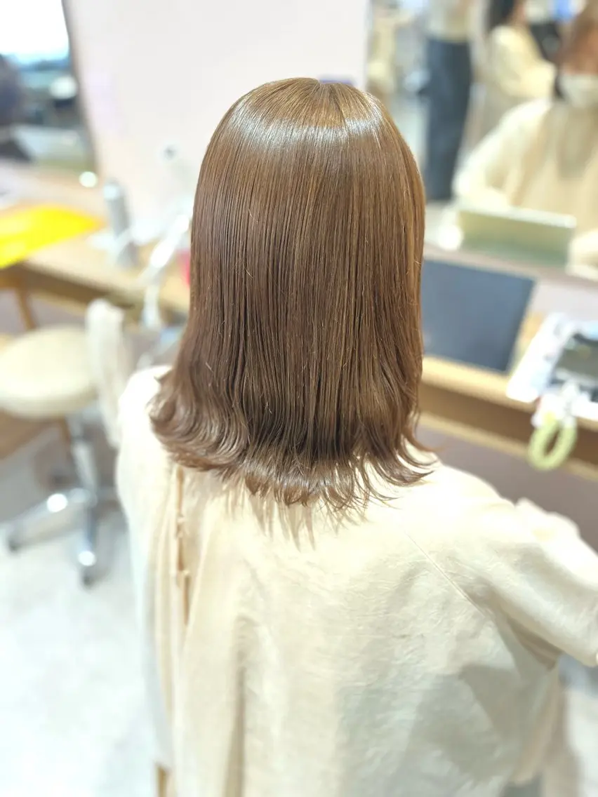ミディアム ヘアカラー merc.🐑🤍 山口夏希のヘアスタイル