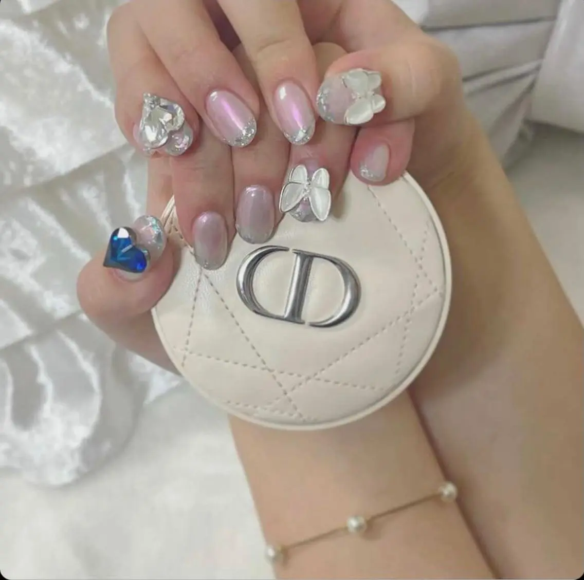ミディアム ネイル 🐾enen style 🐾のネイルデザイン