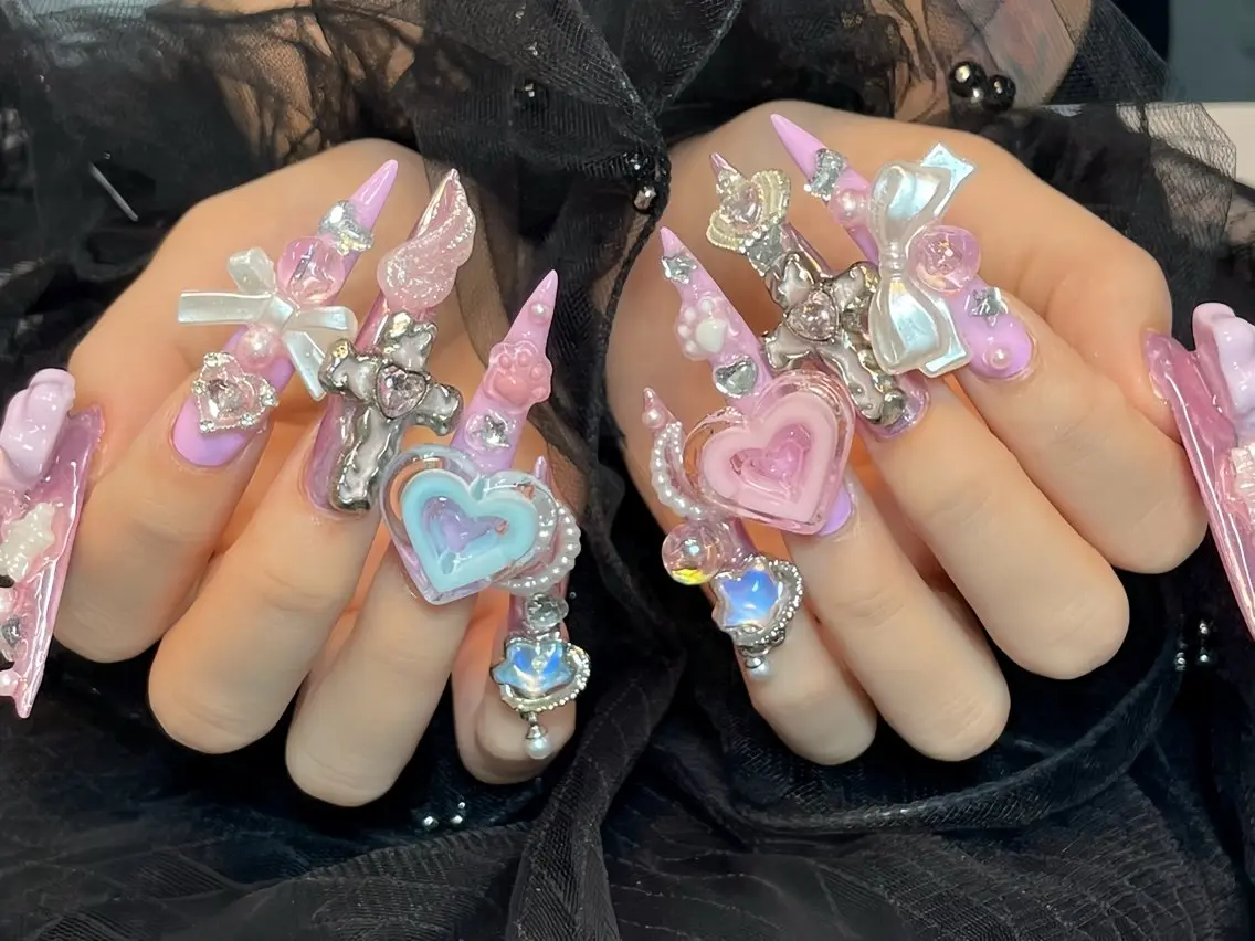 ネイル アートネイル ジェルネイル ネイルチップ ハンドネイル Rin Nail 新大久保店のネイルデザイン