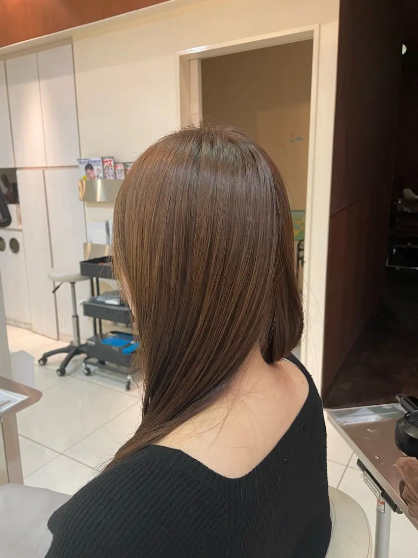 ロング カラー ヘアカラー 石垣 颯士のヘアスタイル