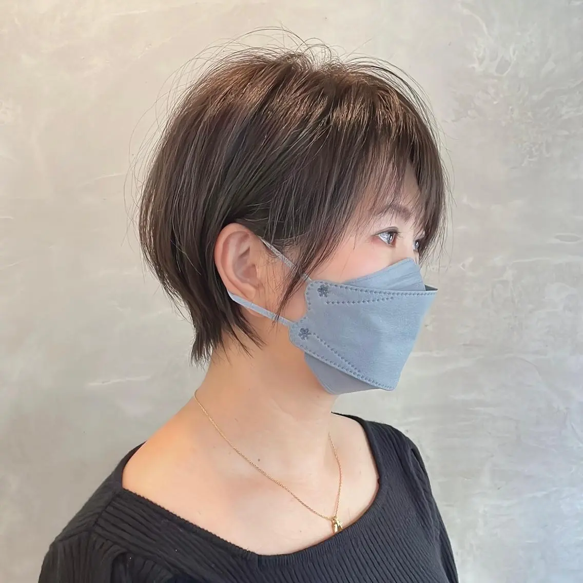 ショート カット ヘアカラー トリートメント 🌹ハッシュカット、 レイヤー韓国ヘア🌹のヘアスタイル