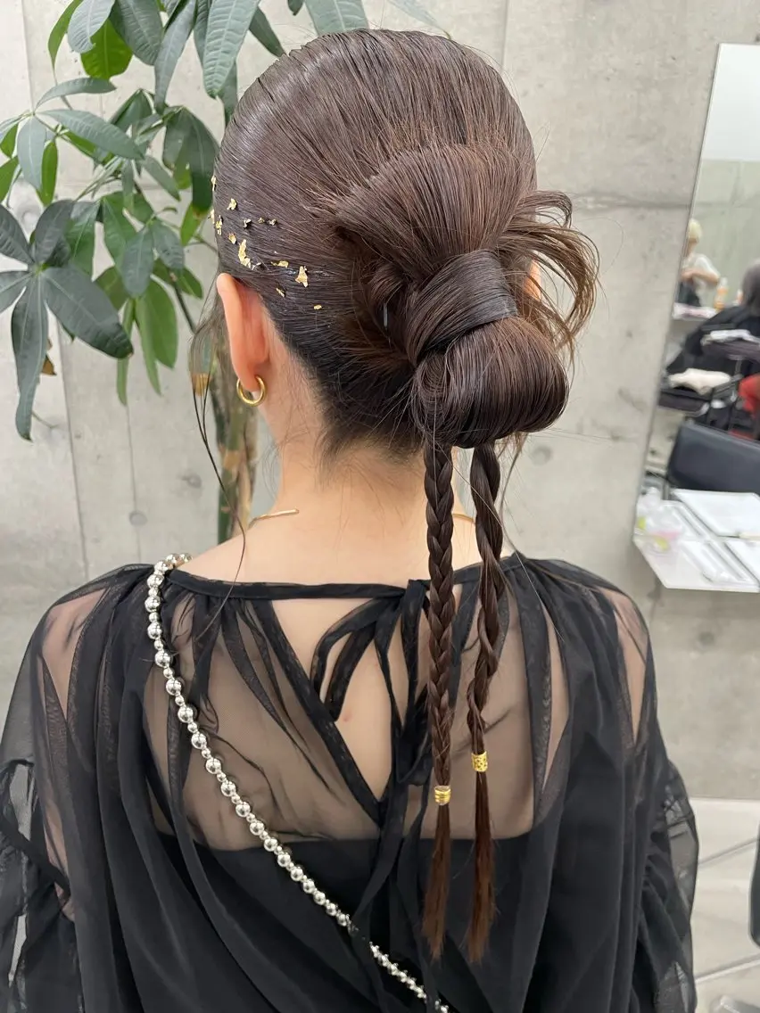 セミロング カット ヘアカラー ヘアセット 手島 カミラのヘアスタイル