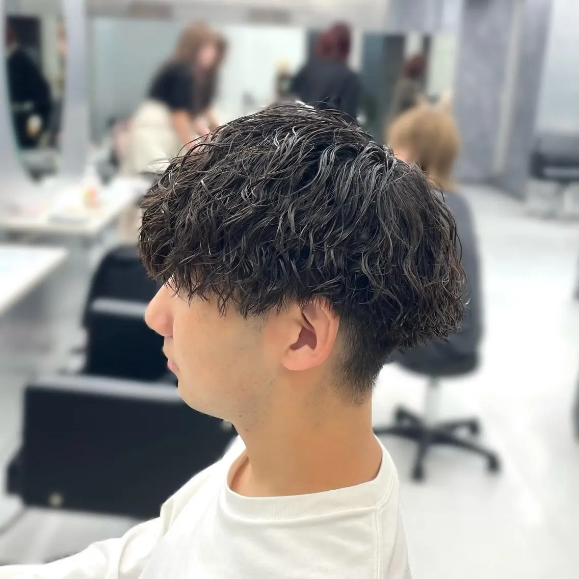 ショート パーマ メンズ カット パーマ トリートメント ʜᴀʀᴜᴋᴀ♱メンズ ウルフ/ブリーチのヘアスタイル