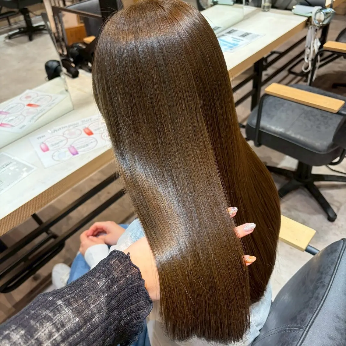 ロング カラー ブリーチ 透明感カラー ブリーチなしカラー オリーブカラー オレンジ ヘアカラー 🍃オリーブ/透明感 カラー/ shoのヘアスタイル