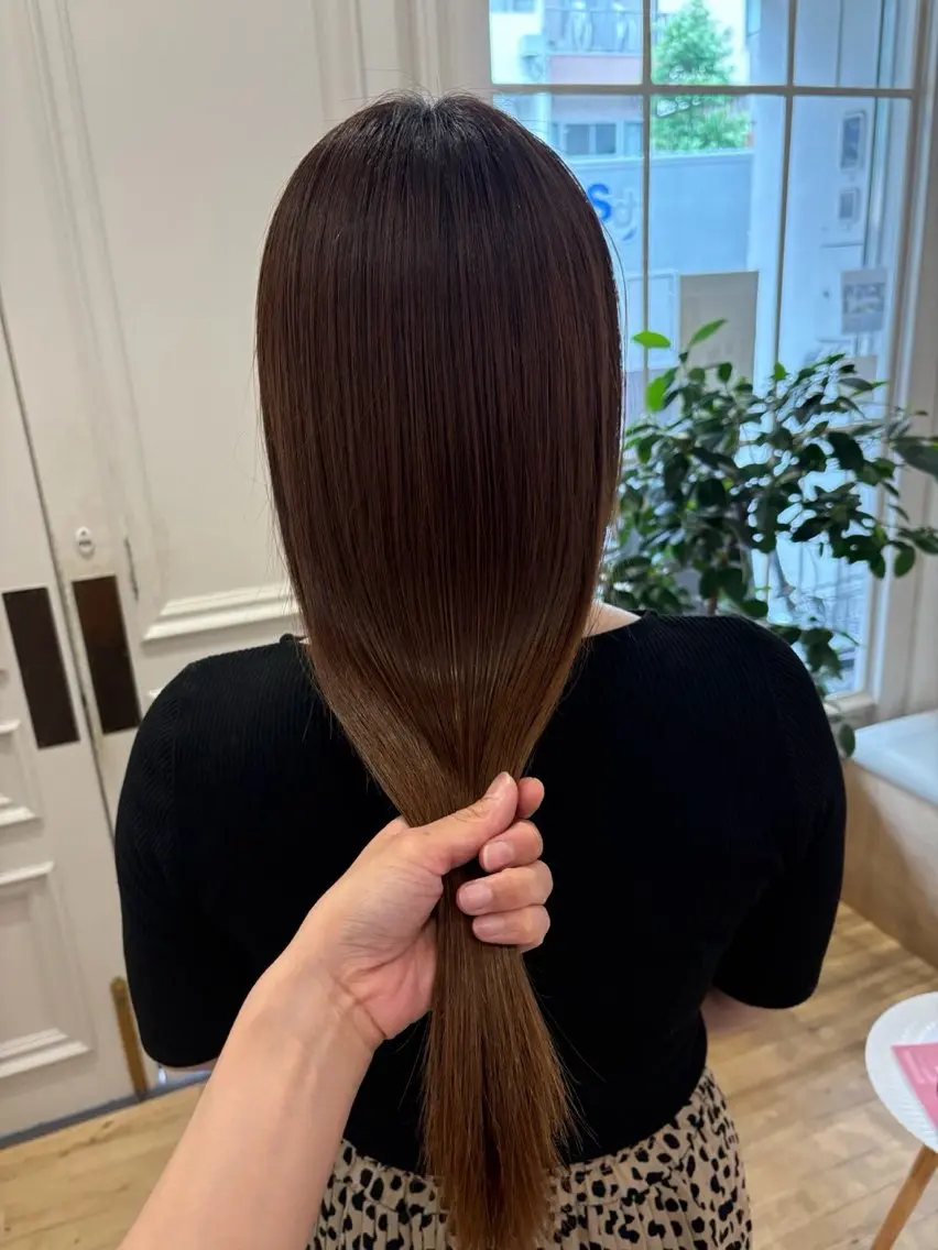 ロング カラー 中島 美里のヘアスタイル