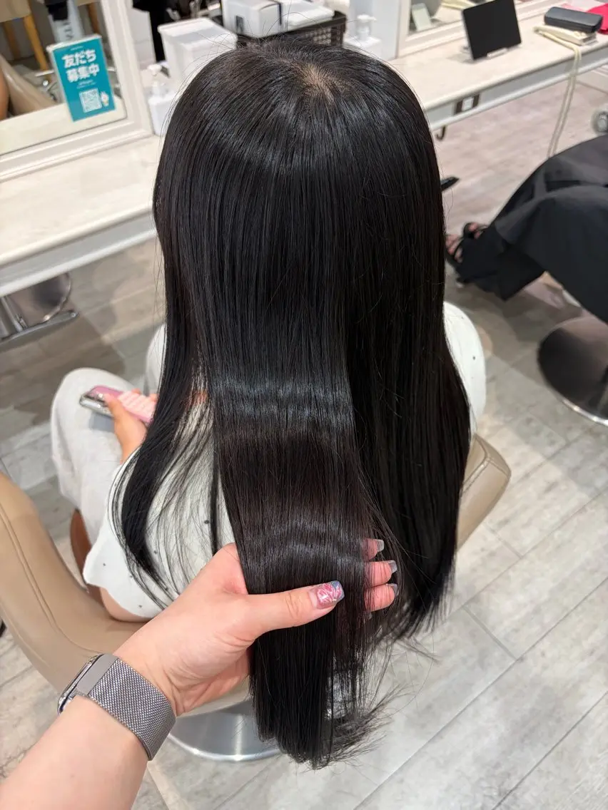 ロング カット Ash本八幡 🩵ྀི菊地のヘアスタイル