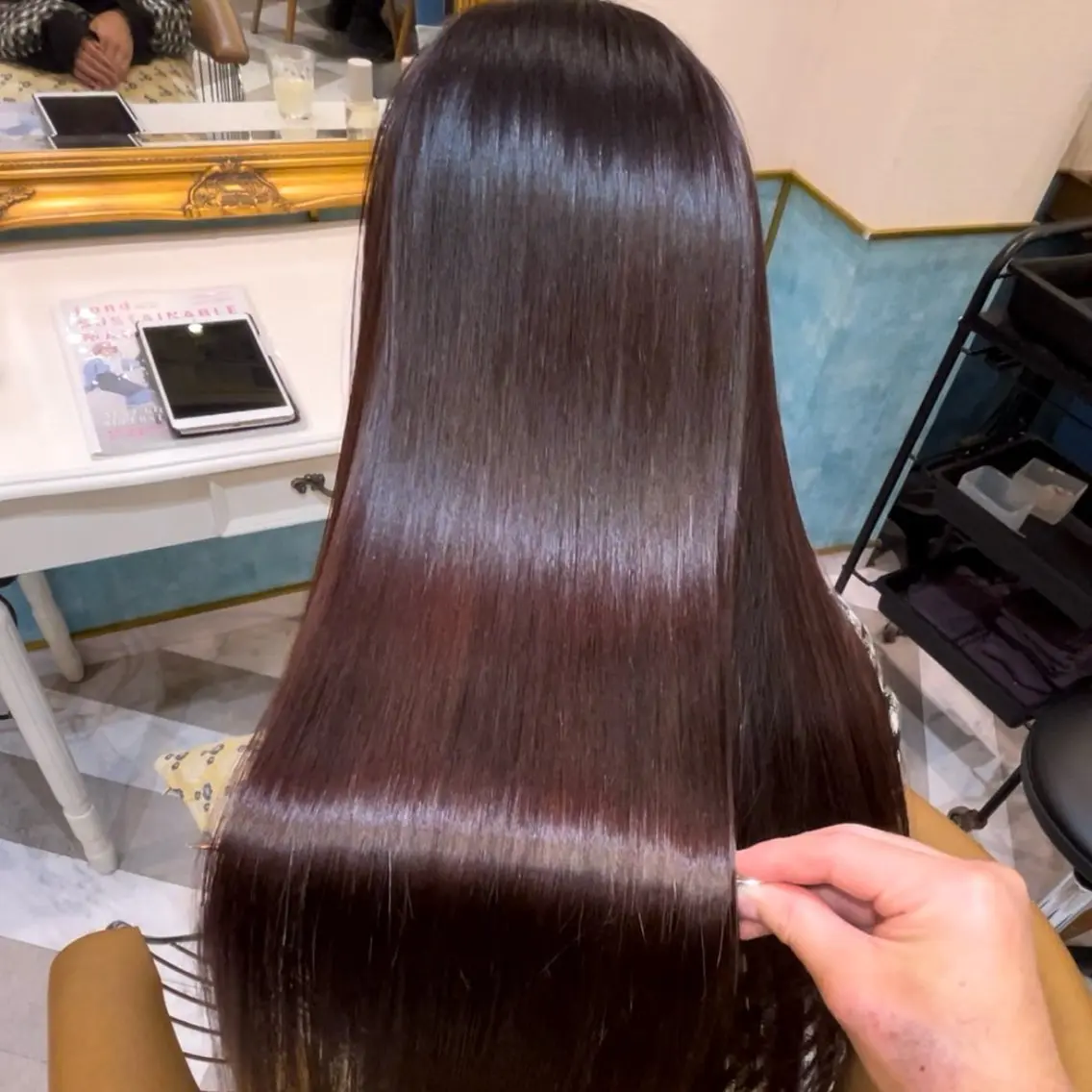ロング カラー 縮毛矯正 髪質改善【縮毛矯正】 北千住 田邉 澪のヘアスタイル