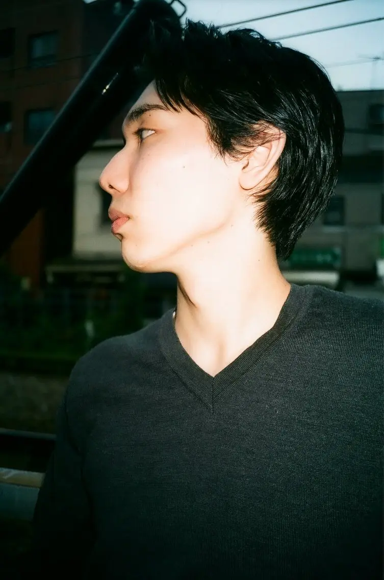 ミディアム 與座 翼のヘアスタイル