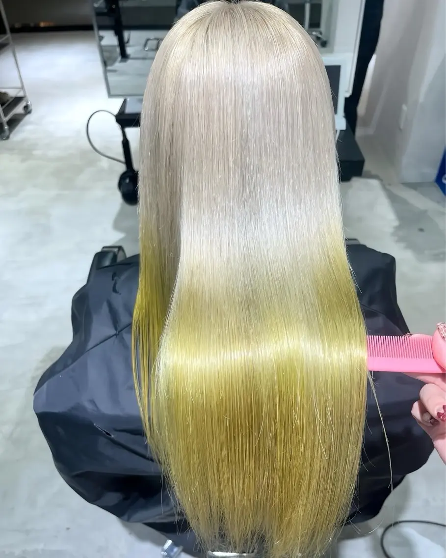 カラー バレイヤージュ ブリーチ ブロンド ケアブリーチ デザインカラー 心斎橋/ブロンド/ ペールカラー/あみかのヘアスタイル