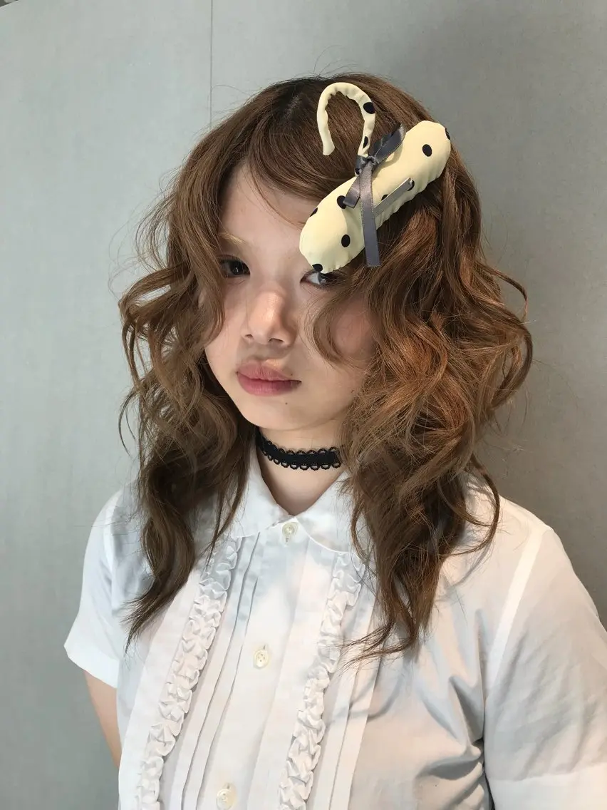 セミロング カラー ヘアアレンジ 小森 梨華のヘアスタイル