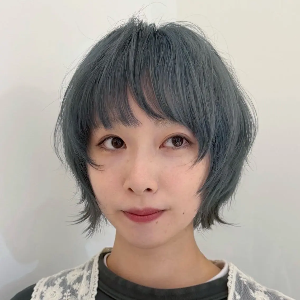 ミディアム カラー カット ヘアカラー トリートメント ブリーチ/レイヤー 艶カラー💫チャンのヘアスタイル