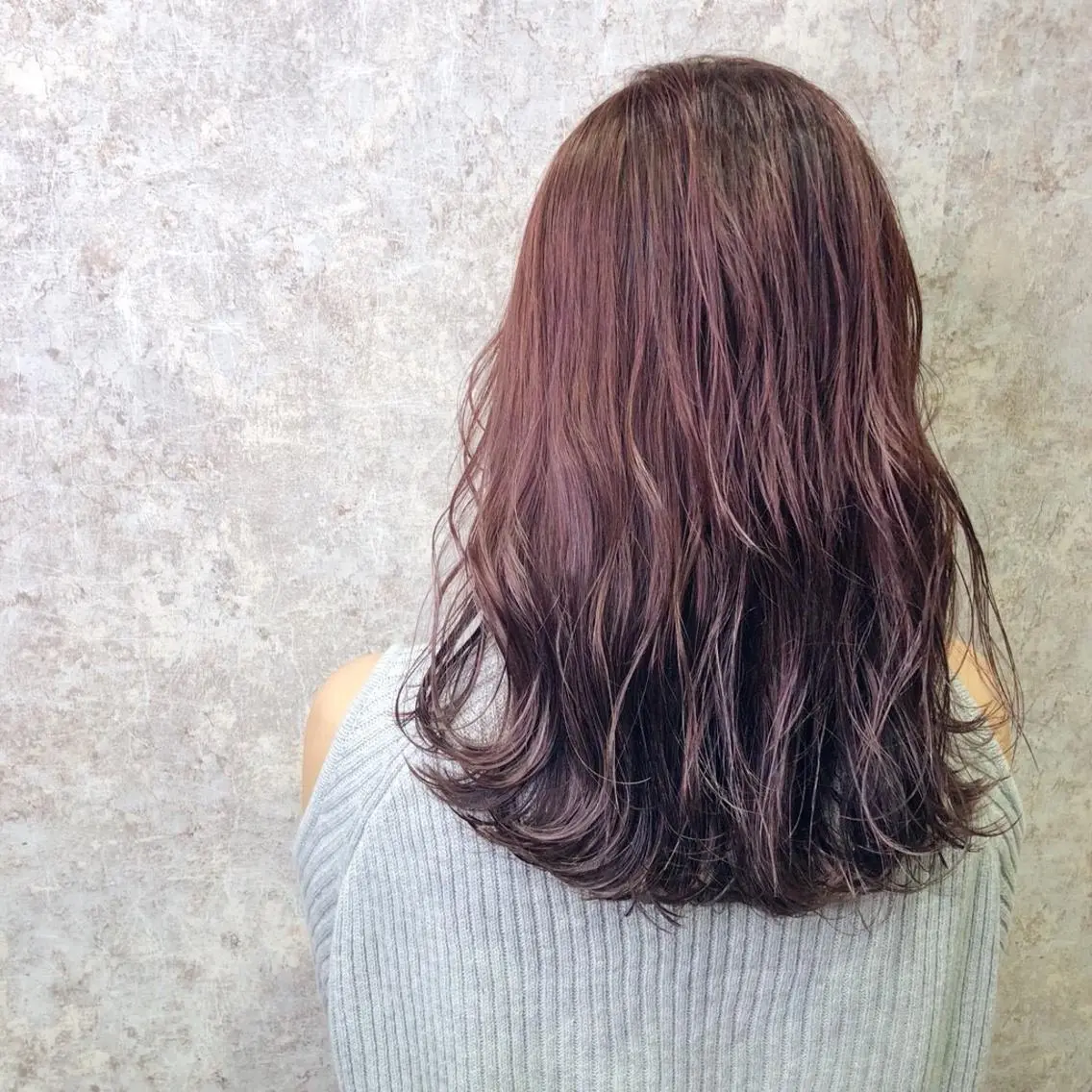 セミロング カラー グラデーションカラー パープルカラー Blanco Color&Careのヘアスタイル