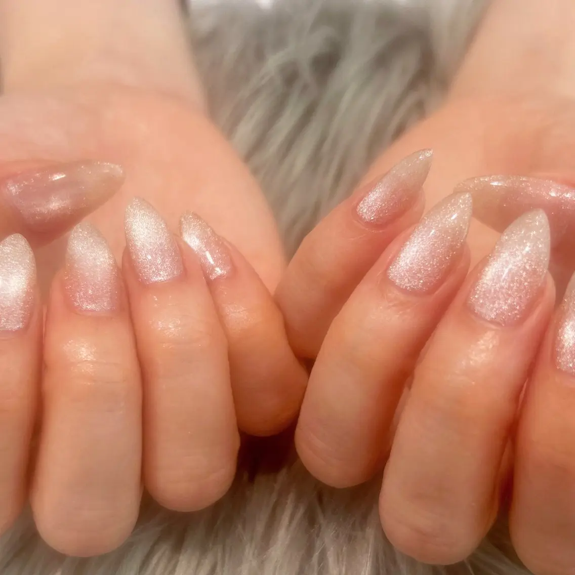 ネイル マグネットネイル ピンク ハンドネイル 13日⭕️M. SLASH岩岡柚花のネイルデザイン
