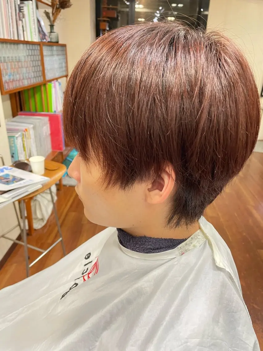 ショート カラー メンズ メンズブリーチ ブリーチ ブラウンカラー ブリーチなしカラー レッドカラー 浅岡 昭汰のヘアスタイル