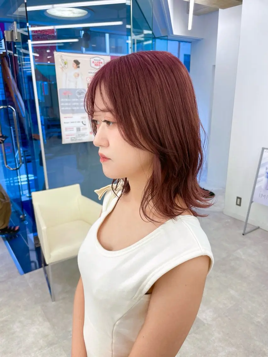 ミディアム カラー ヘアアレンジ ヘアカラー トリートメント 【Sweep】おじま のぞみのヘアスタイル