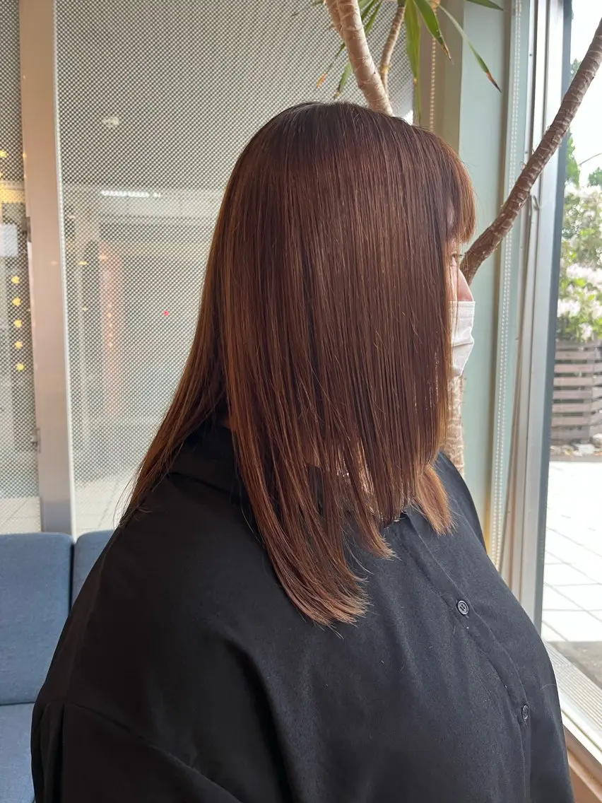 ミディアム 顔まわりレイヤー 顔周りカット レイヤーカット カット 長南 やよいのヘアスタイル