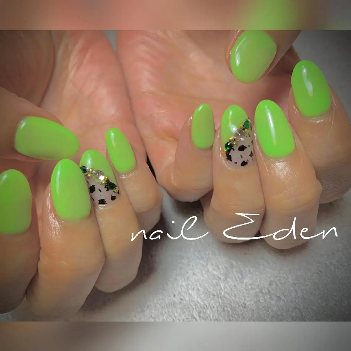 ネイル 持ち込み Eden ♾️のネイルデザイン