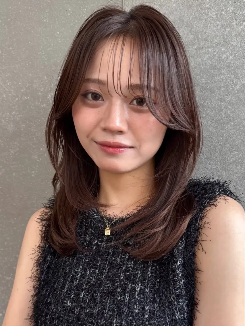 セミロング カット ヘアカラー 縮毛矯正 トリートメント 縮毛矯正/レイヤー 韓国/顔まわり/夢音のヘアスタイル