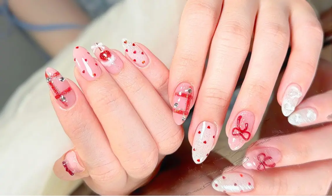 ネイル ゴージャス ハンドネイル Ayumi nails川崎店のネイルデザイン
