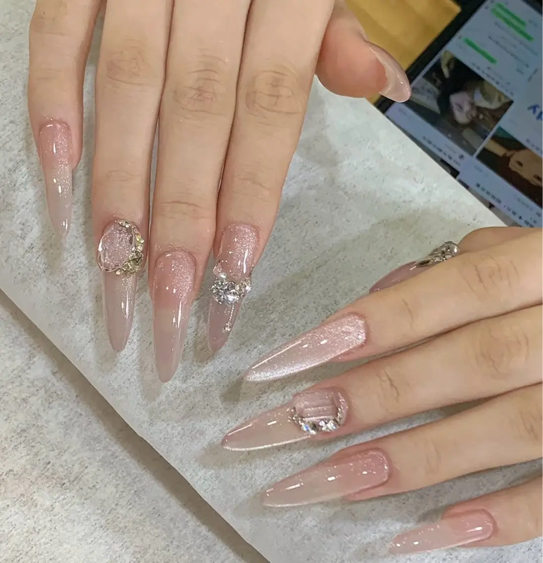 ネイル ハンドネイル D-BEAUTY Nailsalonのネイルデザイン