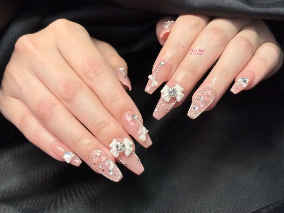 ネイル 桜ネイル 長さ出し フラワーネイル フレンチネイル ジェルネイル ハンドネイル ACon NailSalonのネイルデザイン