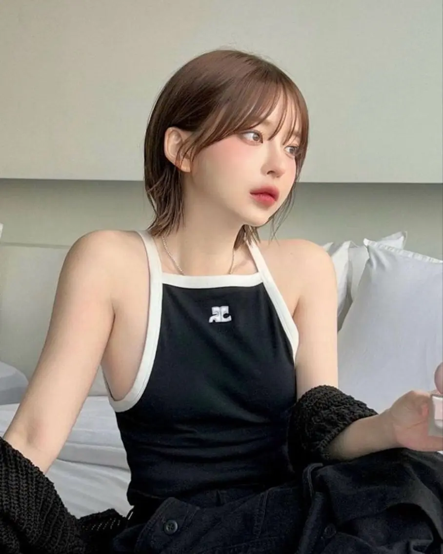 ショート ショートレイヤー ボブ レイヤーカット ショートヘア 🌟デザインカラー 久保悠那のヘアスタイル