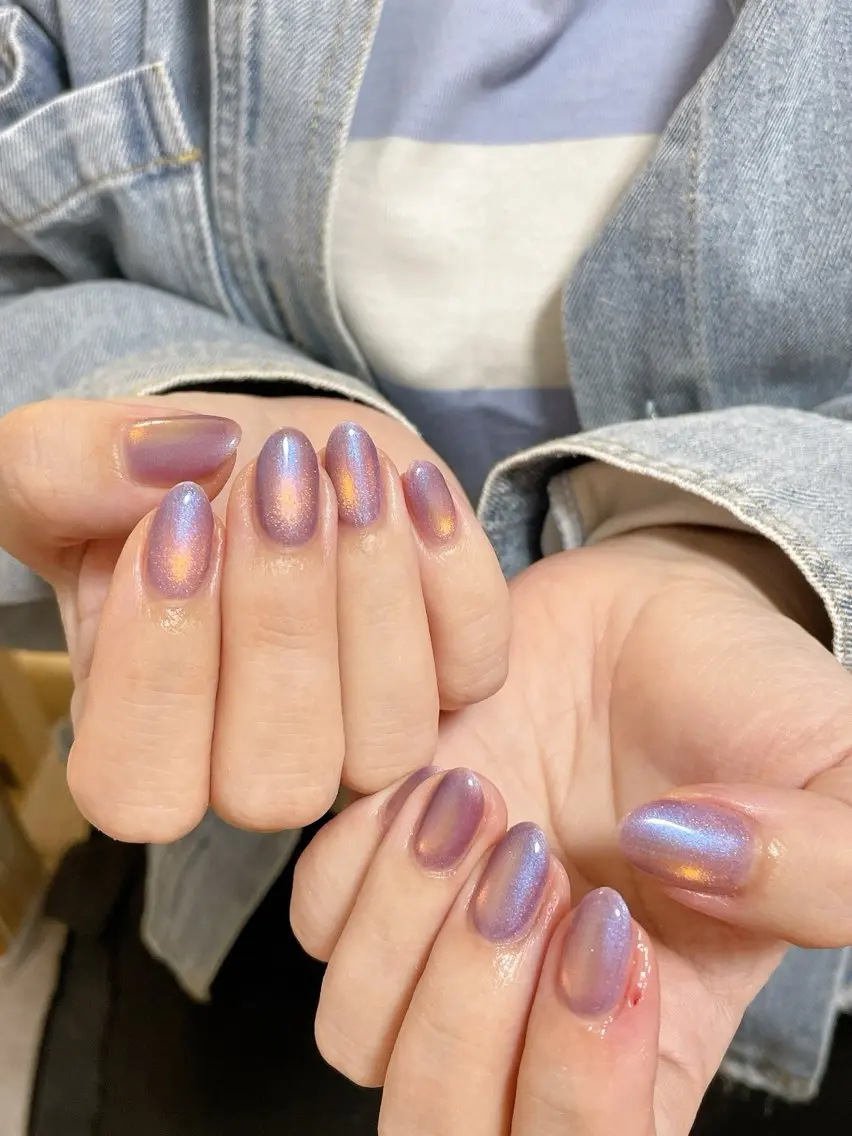 ネイル オーロラネイル フットネイル フレンチネイル ジェルネイル マグネットネイル ハンドネイル mogunail &blowのネイルデザイン