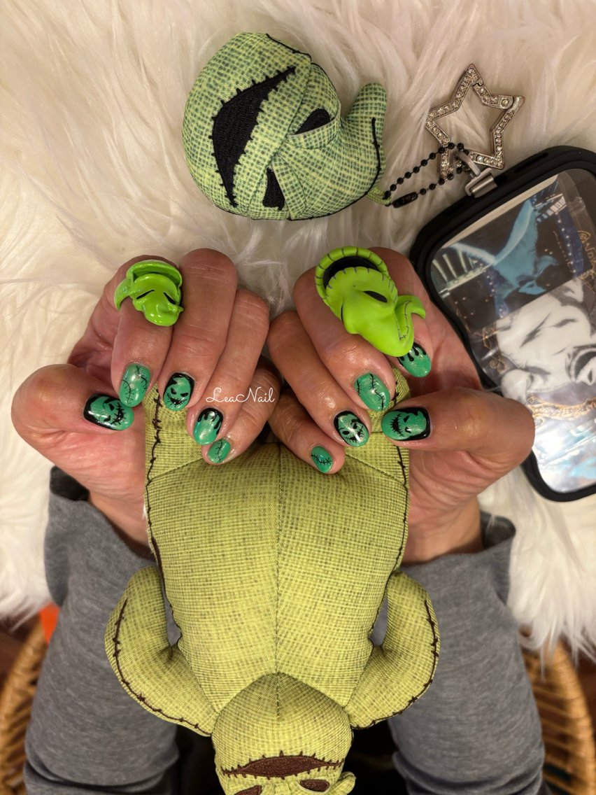 ネイル Lea Nailのネイルデザイン