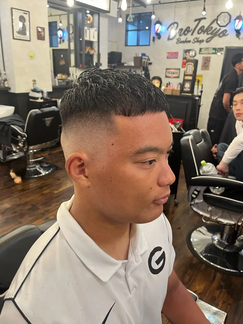 ショート 山崎 ユキヤのヘアスタイル