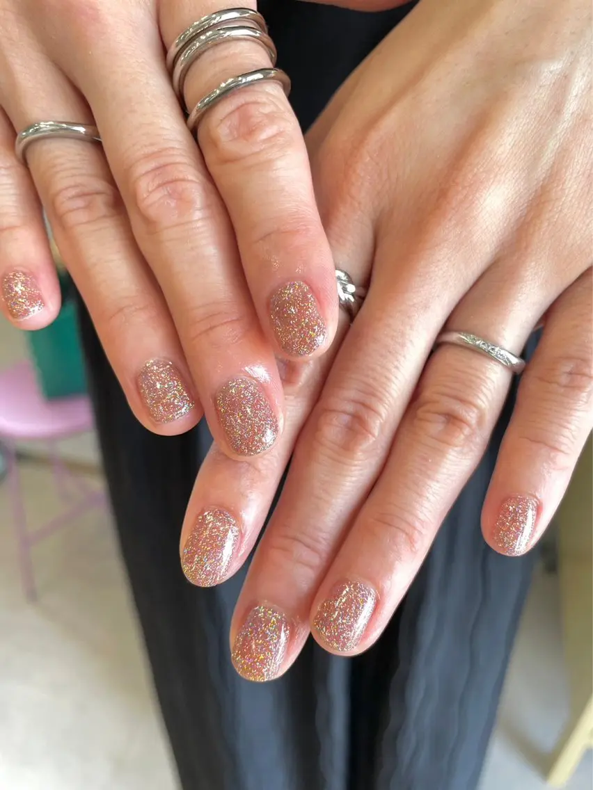 ショート lamp nail modelのネイルデザイン