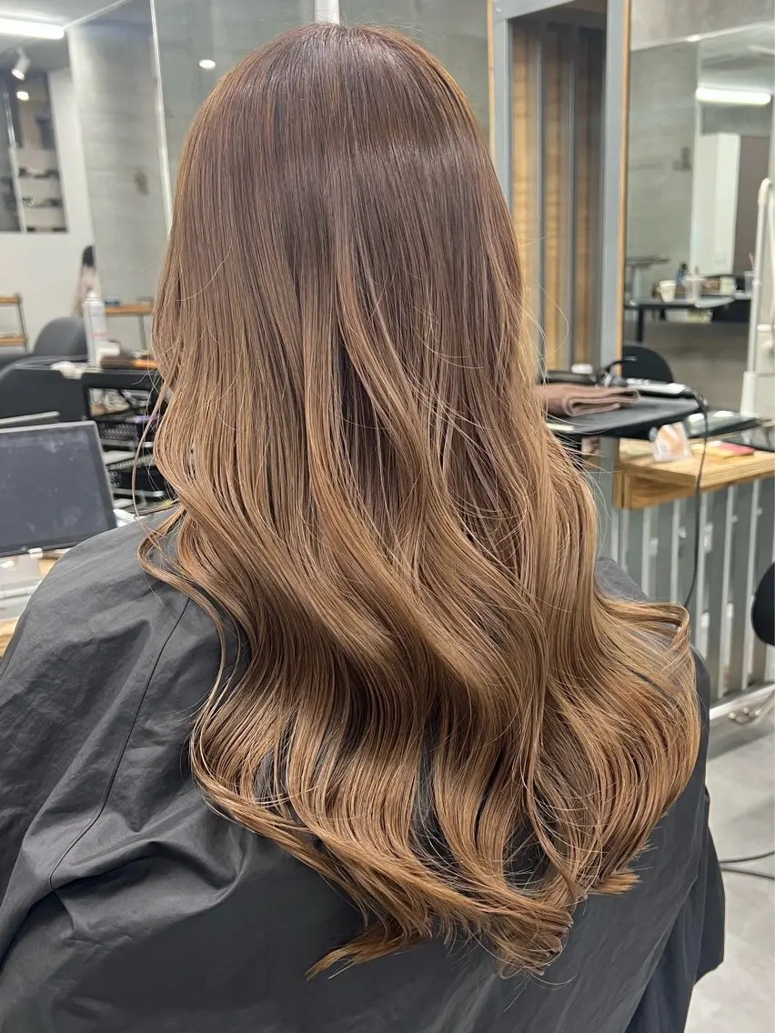 ロング カラー カット ヘアカラー トリートメント welring hair salonのヘアスタイル