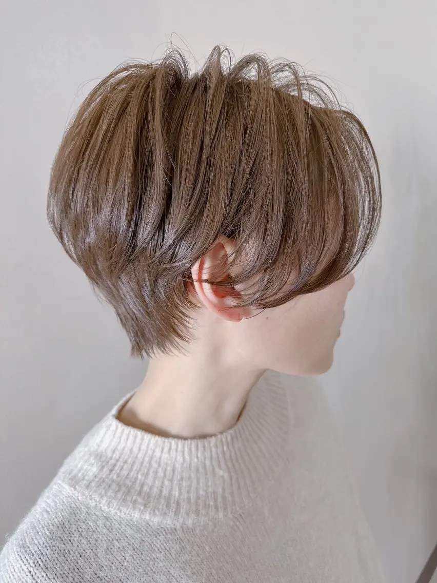 ショート 井上 ゆきのヘアスタイル