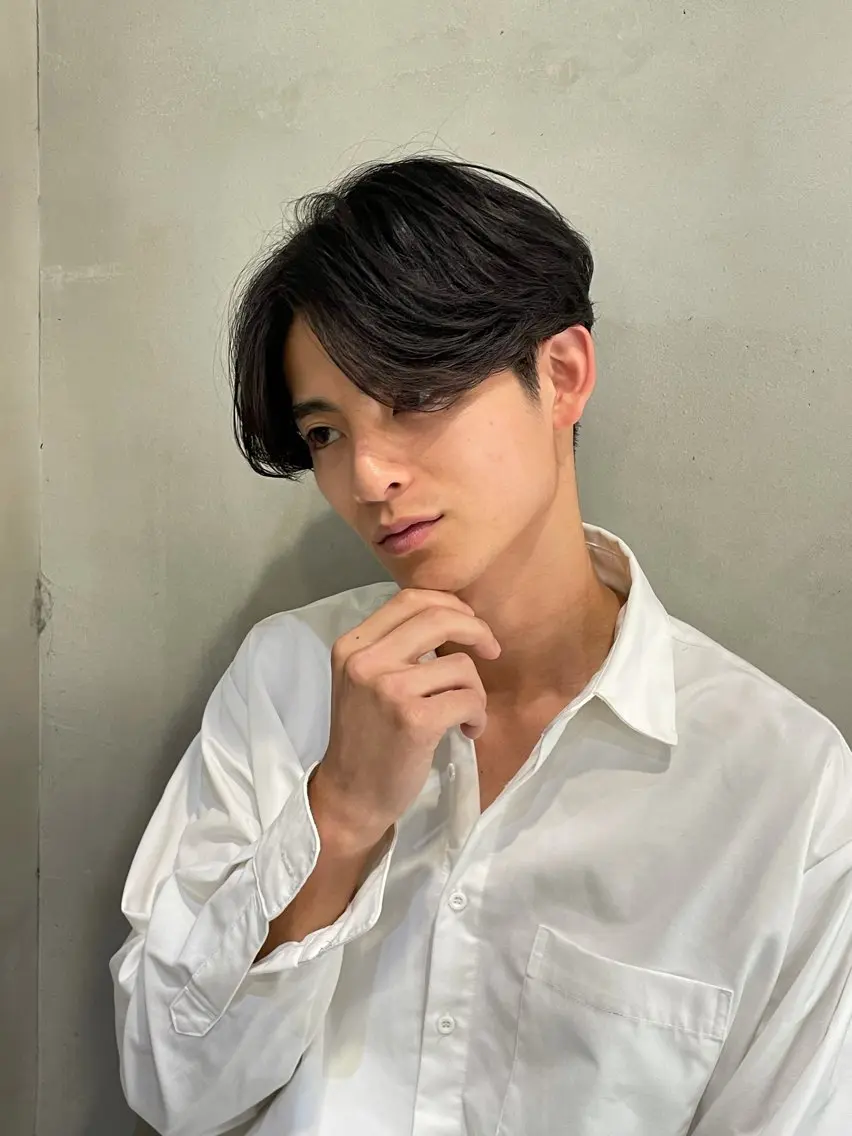【✨️メンズ限定✨️】カット+ケアコスメストレート+トリートメントの写真