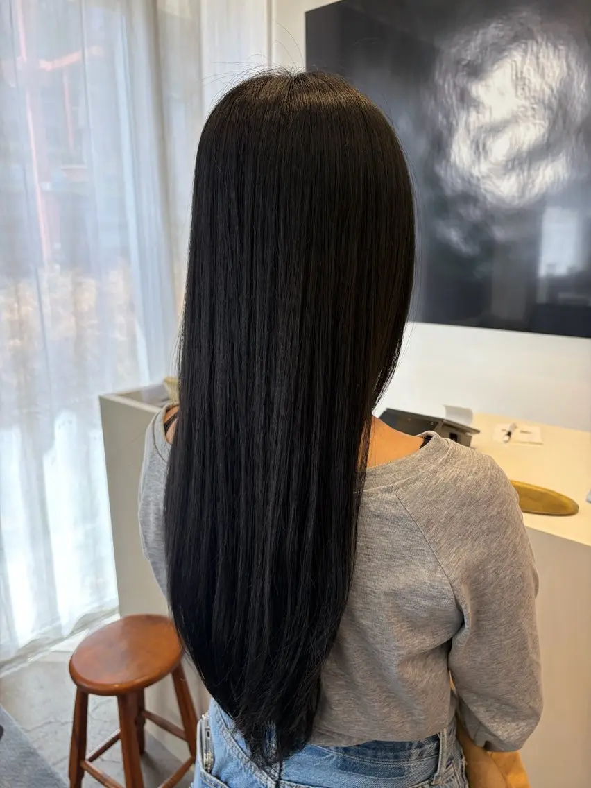 ロング カラー ブリーチ トリートメント カット ヘアカラー トリートメント 坂田 睦月|静岡ヘッドスパのヘアスタイル
