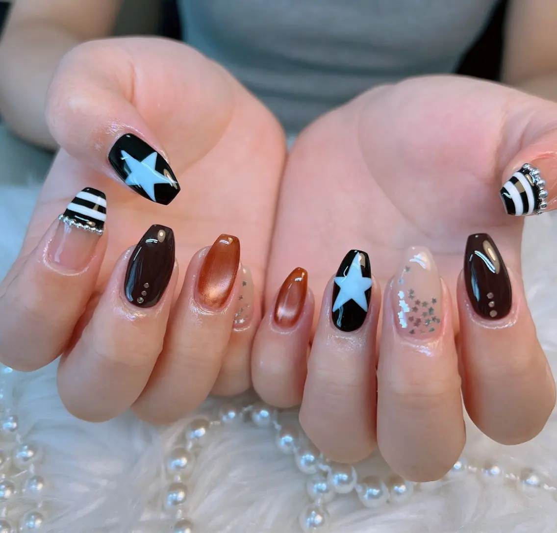 ミディアム ハンドネイル Lee _nailのネイルデザイン