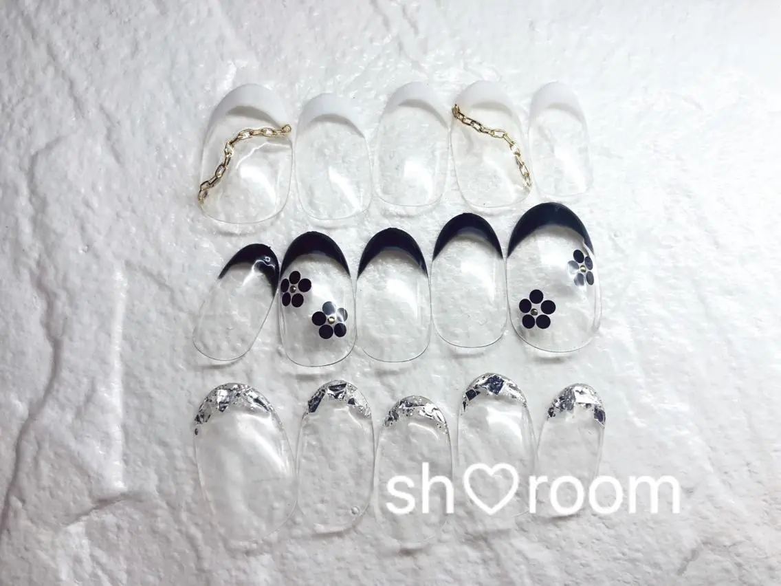 ネイル フレンチネイル ガラスフレンチ Nail salon Ruuのネイルデザイン