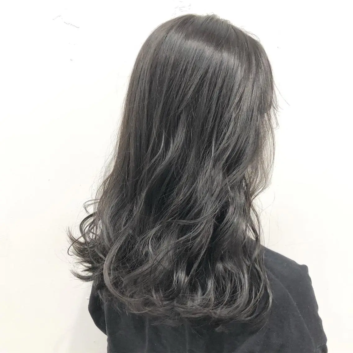 セミロング カラー グレージュ アイスグレージュ カット ヘアカラー トリートメント 💖ブリーチなし透明 感💖ASAHIのヘアスタイル